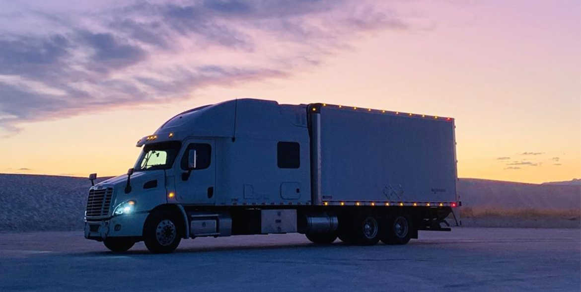 The Trucking Couple on Team Driving and How the Trucker Tools Driver App Simplifies Their Life on the Road